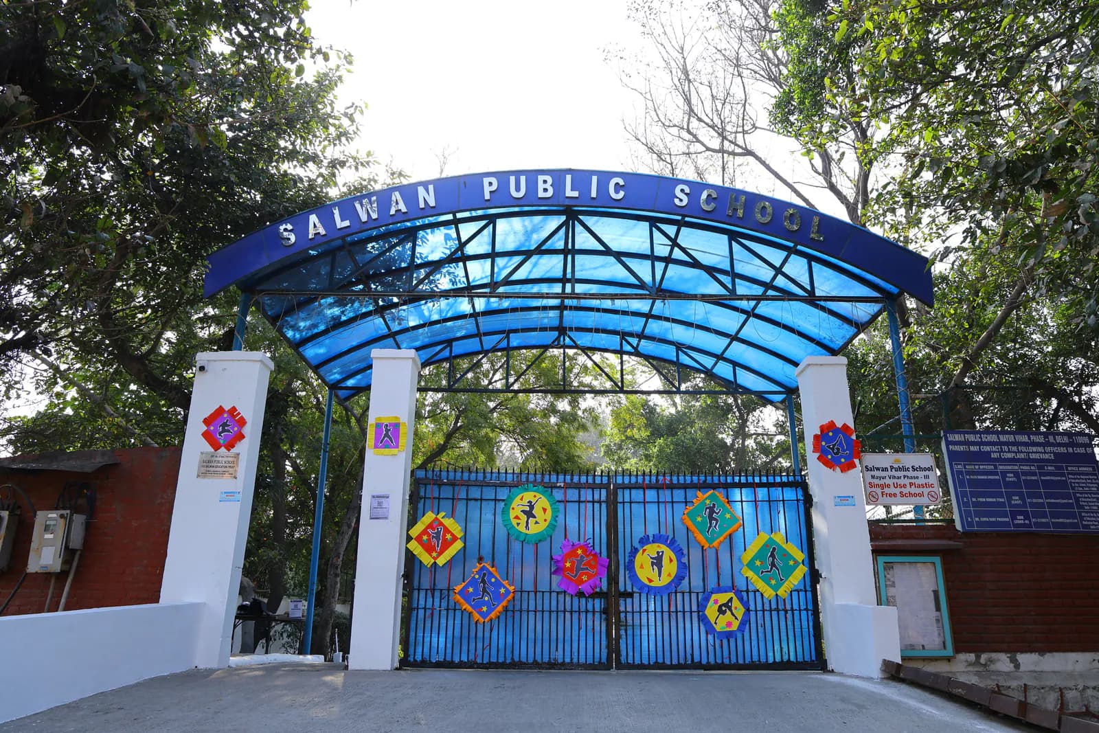 The entrance to Salwan Public School, Mayur Vihar