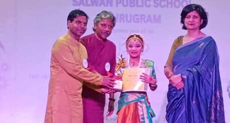 Grace and Glory: SPS MV Shines at Dharohar 2025