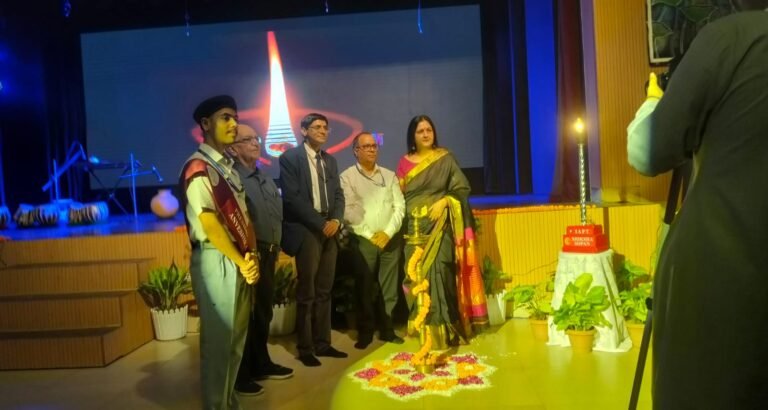 Physics Anveshika – Learning through Innovation